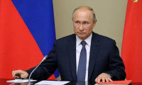 Putin, Kovid-19 önlemlerinin sıkılaştırılması kararı aldı