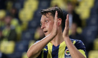 Fenerbahçe'de sürpriz gelişme! Mesut Özil kadroda yok