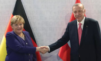 Erdoğan Almanya Başbakanı Merkel'i kabul etti
