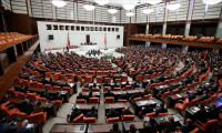 600 milletvekilinin yıllık maliyeti 204 milyon lira