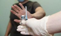 Belçika'da aşı yaptırmayan sağlık personelinin işine son