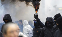 Avusturya’da on binlerce kişi Kovid-19 önlemleri protesto etti