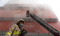 Hong Kong Dünya Ticaret Merkezi'nde büyük yangın
