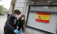 İspanya çok yüksek riskli ülkeler arasına girdi