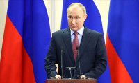 Putin: Hz. Muhammed'e hakaret, sanat özgürlüğü değil
