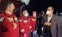 Bakan Dönmez'den Yavuz personeline yılbaşı sürprizi