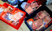 Adana'da market baskını: 250 kilogram bozulmuş et ele geçirildi