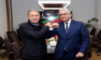 Hulusi Akar, konvoyu saldırıya uğrayan Libya İçişleri Bakanı ile görüştü