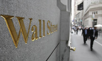 Wall Street ekside açıldı