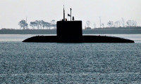 Rusya, bölgedeki tüm denizaltılarını Karadeniz'e sevk etti