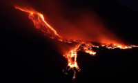 Etna yanardağında yeni bir patlama