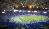 UEFA duyurdu! İtalya-Türkiye maçı seyircili oynanacak