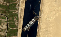 Süveyş Kanalı'nda yeni kriz