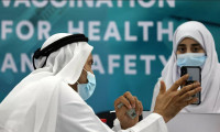 Dubai'de aşı olan toplu etkinliklere katılabilecek