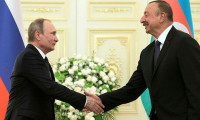 Putin ve Aliyev, Azerbaycan-Ermenistan sınırındaki gelişmeleri görüştü