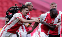 Hollanda Ligi'nde şampiyon Ajax