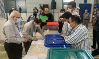 İran'da sandık kuruldu, oy verme işlemi başladı