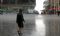 Meteoroloji'den sağanak yağmur uyarısı: Sel, su baskınına dikkat