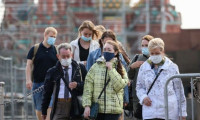 Rusya’da yeni varyantlar salgın durumunu kötüleştirdi