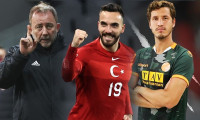 Beşiktaş'ta iki yıldız birden açıklanacak