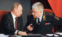 Rus İçişleri Bakanı'nın gizli serveti Putin'e uzanır mı?