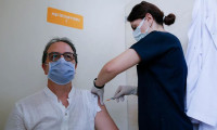 Aşı yaptırmayana kısıtlama gelecek mi? Bilim Kurulu toplanıyor
