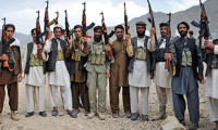 Taliban Amerikan silahlarından oluşan ‘ganimete’ kondu