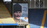 Fenerbahçe Şükrü Saracoğlu'nda Atatürk’ün portresi yenilendi