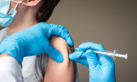 İngiltere’de 16 ve 17 yaşındaki çocuklara aşı uygulaması başlayacak