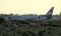 SunExpress yolcu uçağı, Balıkesir'e zorunlu iniş yaptı