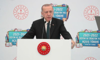 Erdoğan: Yüz yüze eğitimi devam ettirmekte kararlıyız