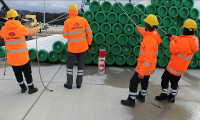 Bakan Dönmez paylaştı: Karadeniz gazını karaya taşıyacak borular Filyos Limanı'nda