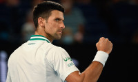 Dünyanın bir numaralı raketi Djokovic'e destek gösterileri devam ediyor