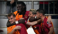 Galatasaray'a sürpriz teklif: Ayrılığa sıcak bakıyor!