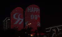 Katar'ın sembol binaları Türk bayraklarıyla aydınlatıldı