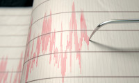 Yunanistan'da 5,1 büyüklüğünde deprem!