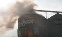 Edirne'de yağ fabrikasında çıkan yangın kontrol altına alındı