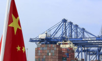 Çin'in ihracat ve ithalatı azaldı, ticaret fazlası arttı