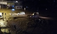 Kumluca'da aşırı yağışlarla birlikte hayat durdu