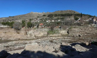Bergama'da 2500 yıllık sur duvarları keşfedildi