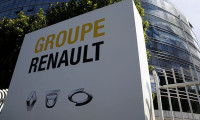 Renault 4 milyar euroluk kredisini tamamen ödemeyi hedefliyor