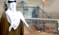 Suudi Arabistan'dan petrole zam