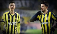 Fenerbahçe'de Mesut Özil ve Ozan Tufan kadro dışı bırakıldı!