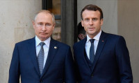Macron'dan Putin'e: Rus gazının ruble ile ödenmesi imkansız
