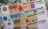  Rusya rublede Hindistan'a yanaşıyor