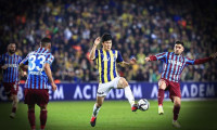 Fenerbahçeli yıldız için resmi teklif geldi!