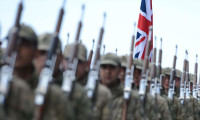 İngiltere Doğu Avrupa'ya 8 bin asker konuşlandırıyor