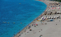 Antalya'ya 4 ayda 1 milyon 112 bin 383 turist geldi