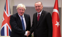 Cuhmurbaşkanı Erdoğan, Boris Johnson ile görüştü