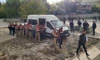 Van'da 8 göçmen kaçakçısı tutuklandı